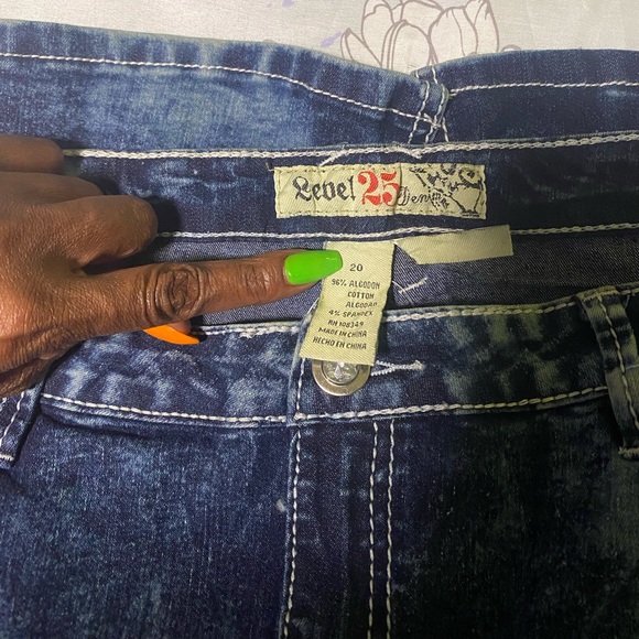 Denim skirt - Picture 1 of 3